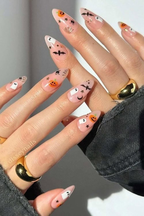 60+ Spooky and Chic Halloween Nails for 2025