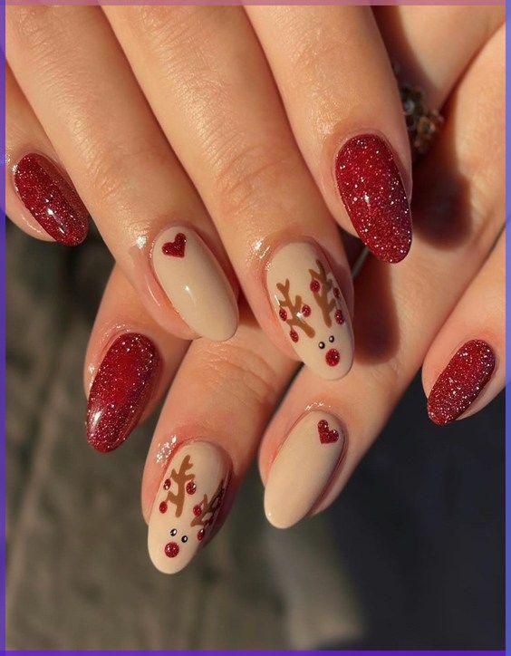 10 Adorable & Festive Winter Nail Ideas To Try This Year